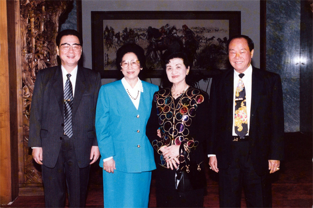 欧美激情性做爰免费视频