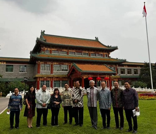 欧美激情性做爰免费视频