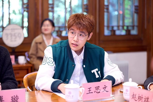 欧美激情性做爰免费视频