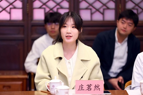 欧美激情性做爰免费视频