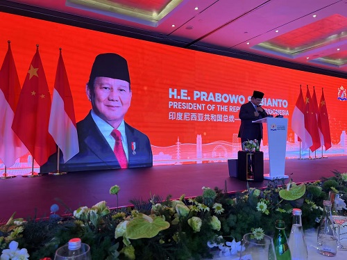 欧美激情性做爰免费视频