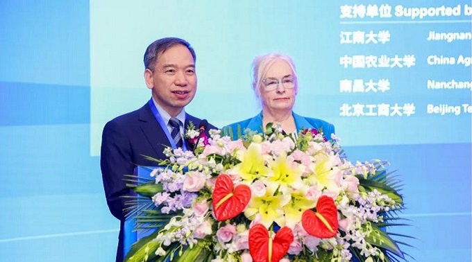 欧美激情性做爰免费视频