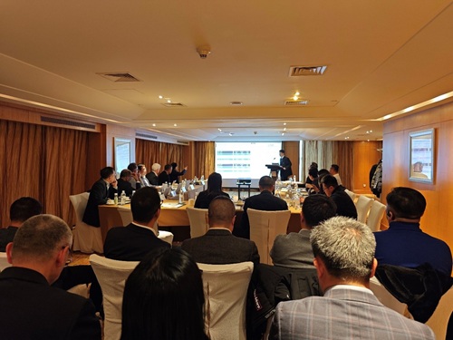 欧美激情性做爰免费视频