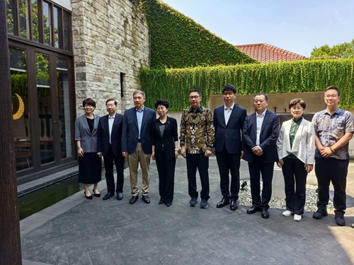 欧美激情性做爰免费视频